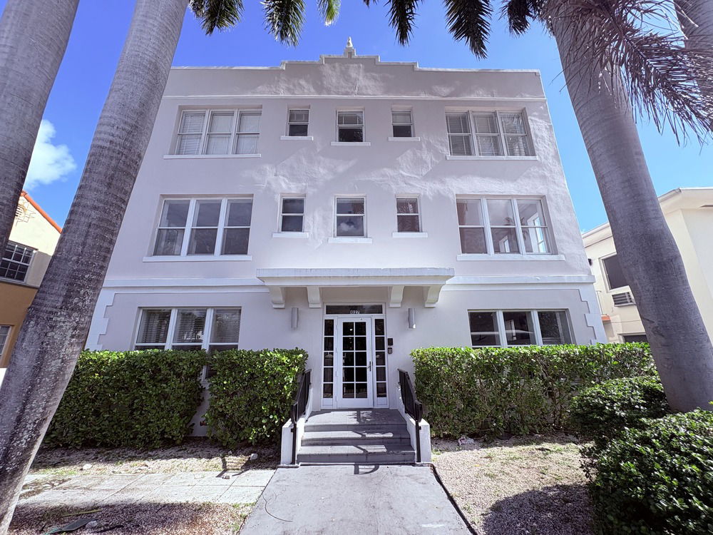 Penn Plaza Condo photo 2